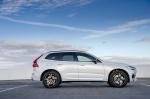 Volvo XC60 B4 R-Design 2019 года (UK)